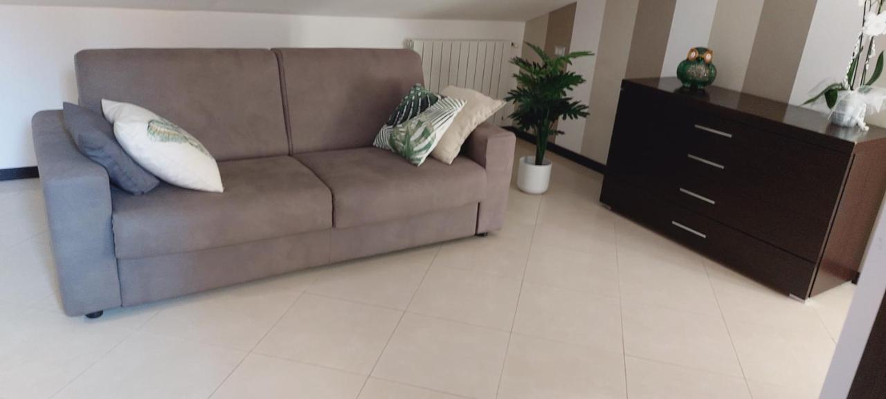 La Terrazza Dell' Angelo Appartement Pomarico Buitenkant foto